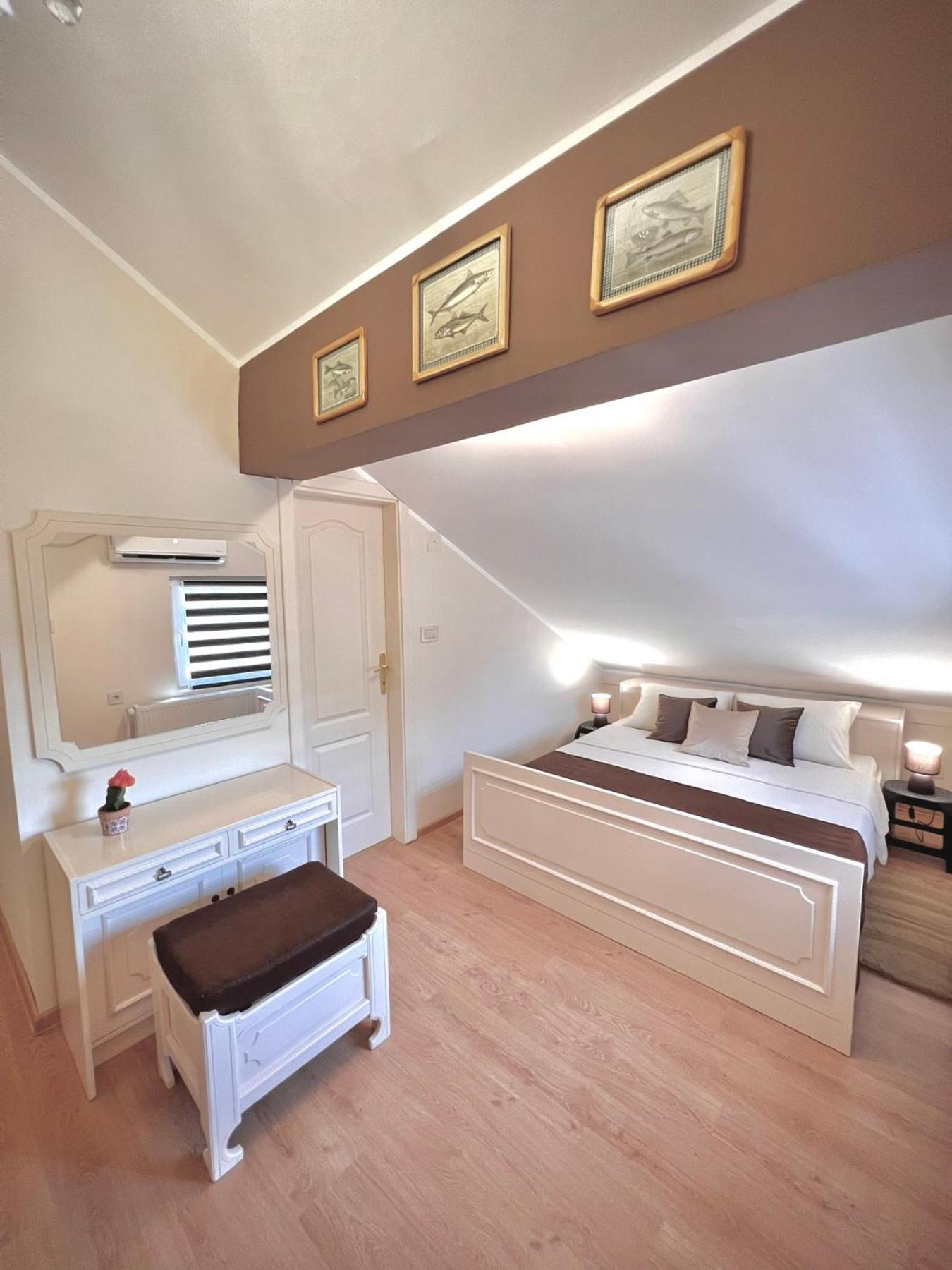 International Inn Paraćin Zewnętrze zdjęcie