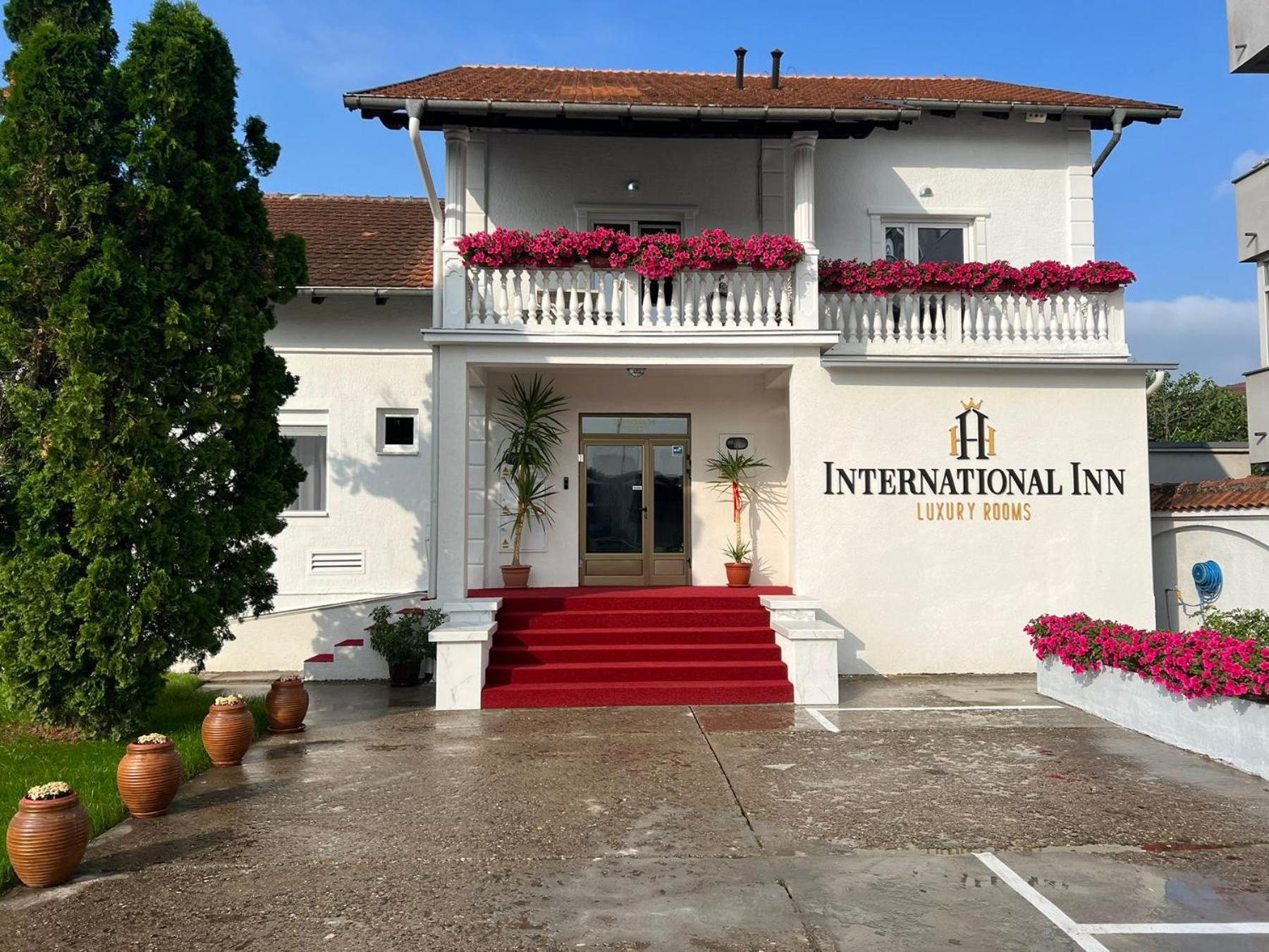International Inn Paraćin Zewnętrze zdjęcie
