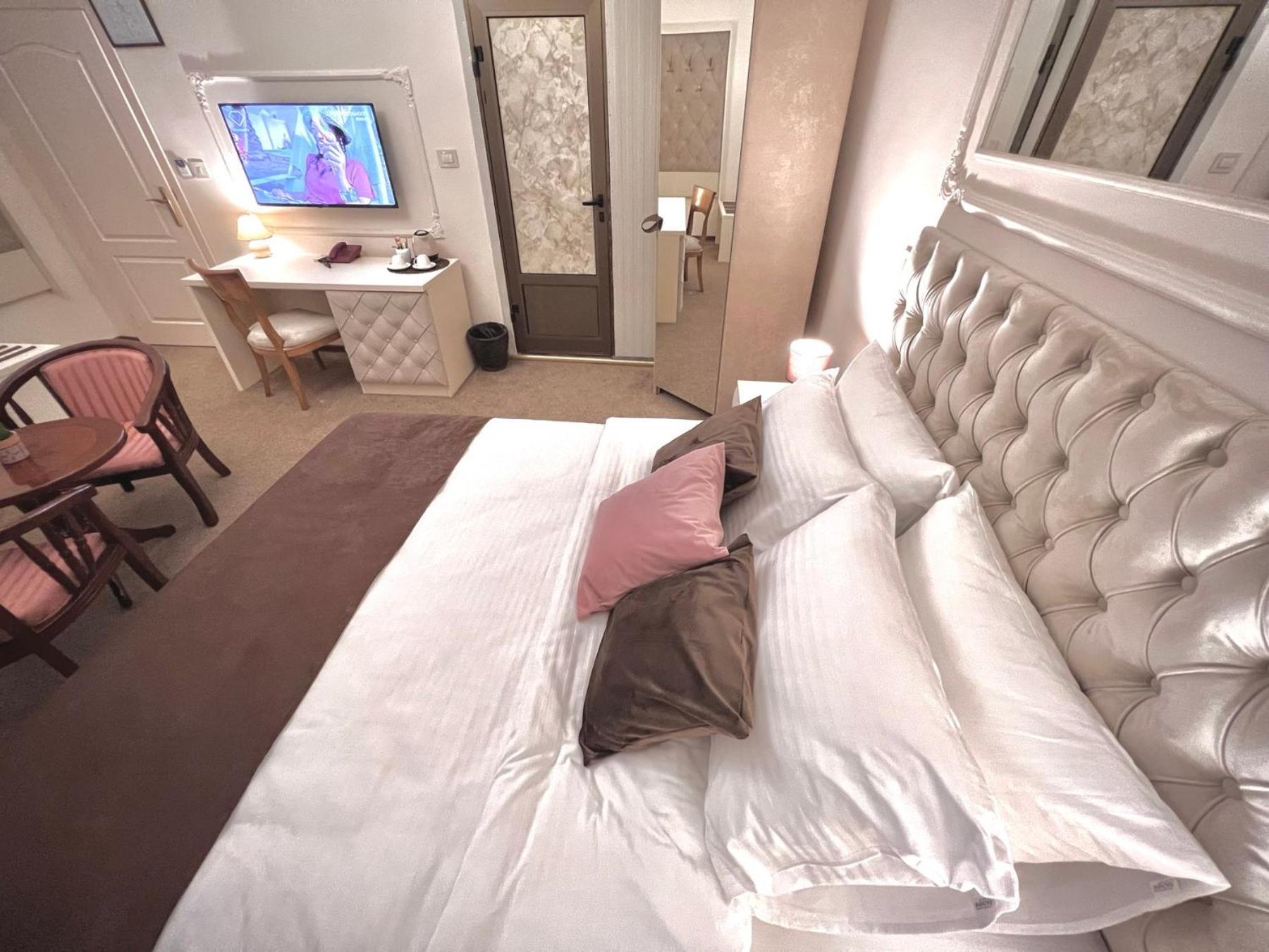 International Inn Paraćin Zewnętrze zdjęcie